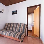 One-bedroom In I * Kukljica